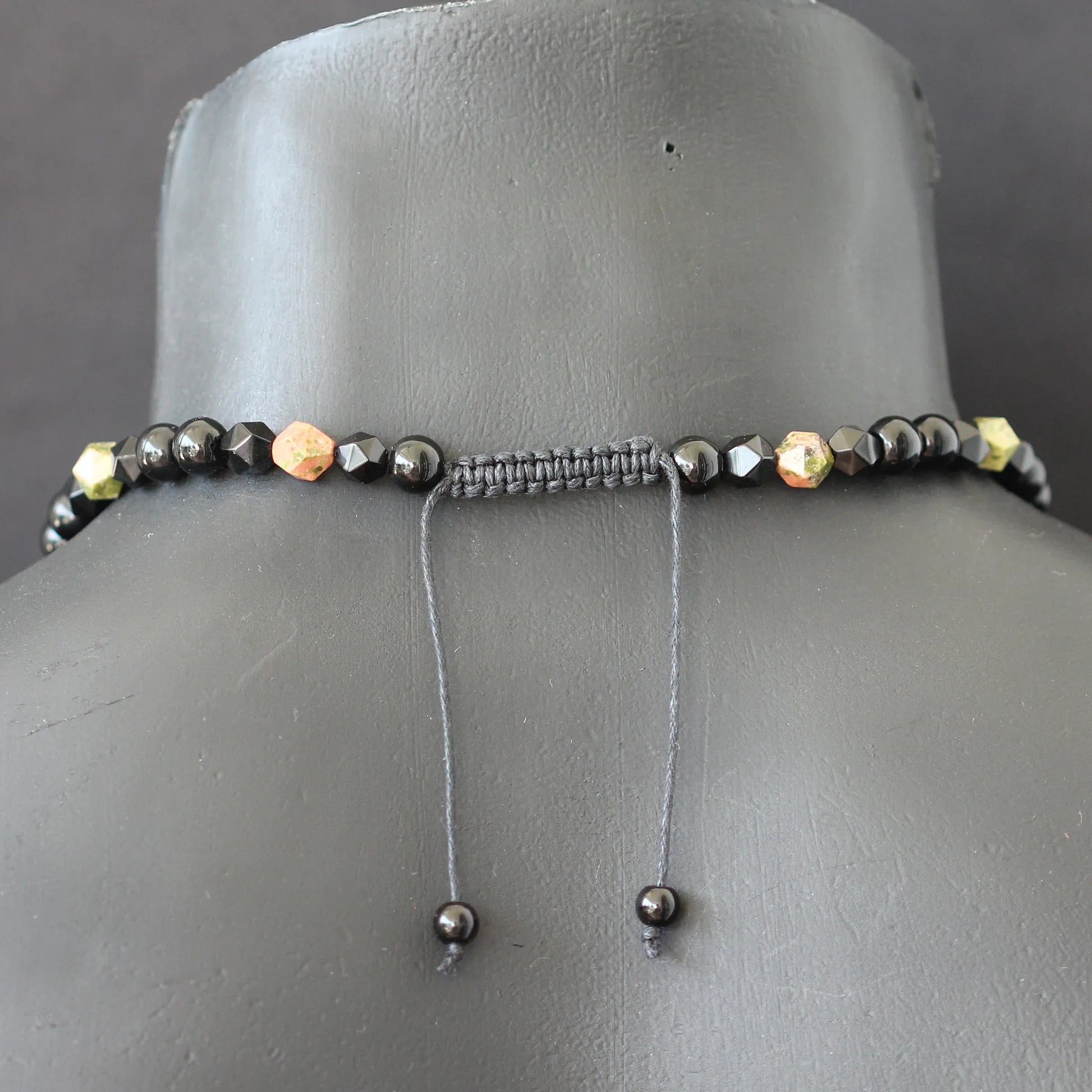 Natural Unakite & Black Onyx Beaded Macrame Choker Necklace - ElisaJewelryArt