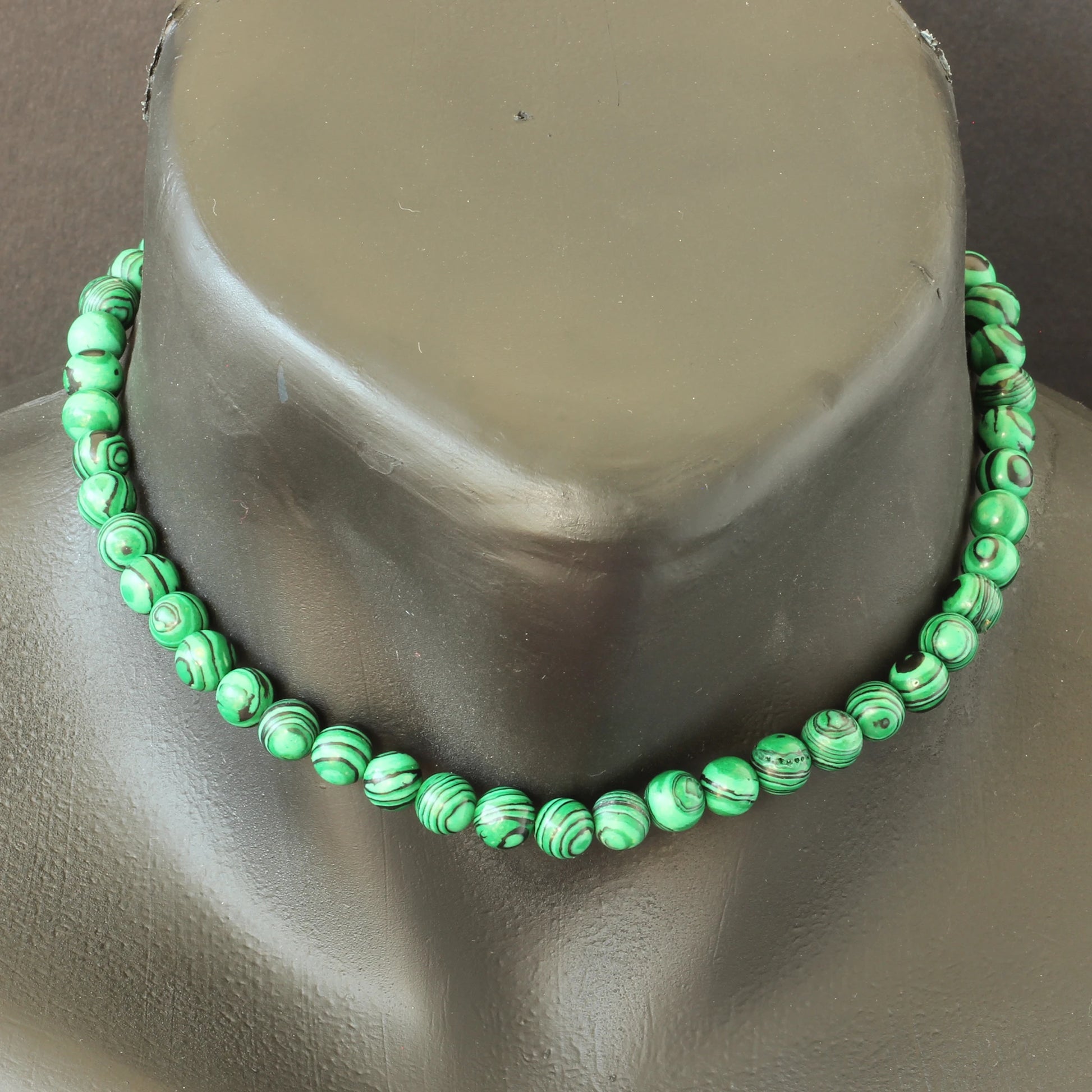 Malachite Beaded Macrame Choker Necklace - ElisaJewelryArt