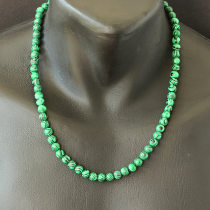 Malachite Beaded Macrame Choker Necklace - ElisaJewelryArt