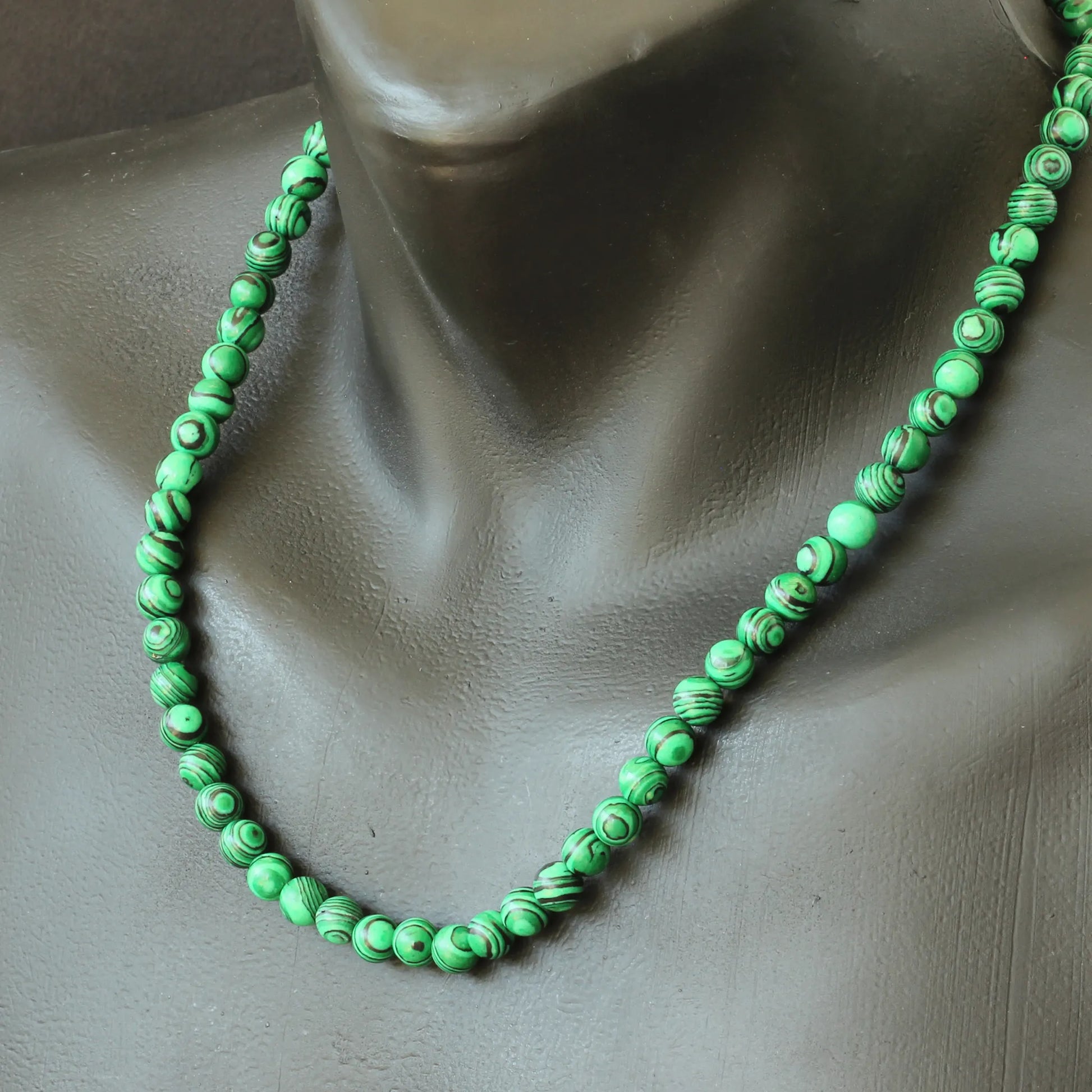 Malachite Beaded Macrame Choker Necklace - ElisaJewelryArt