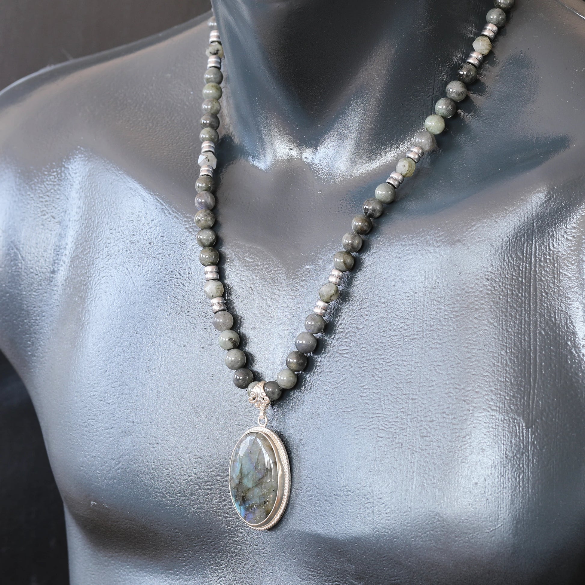 Natural Labradorite Silver Pendant, Natural Black Onyx Beaded Clasp Necklace - ElisaJewelryArt