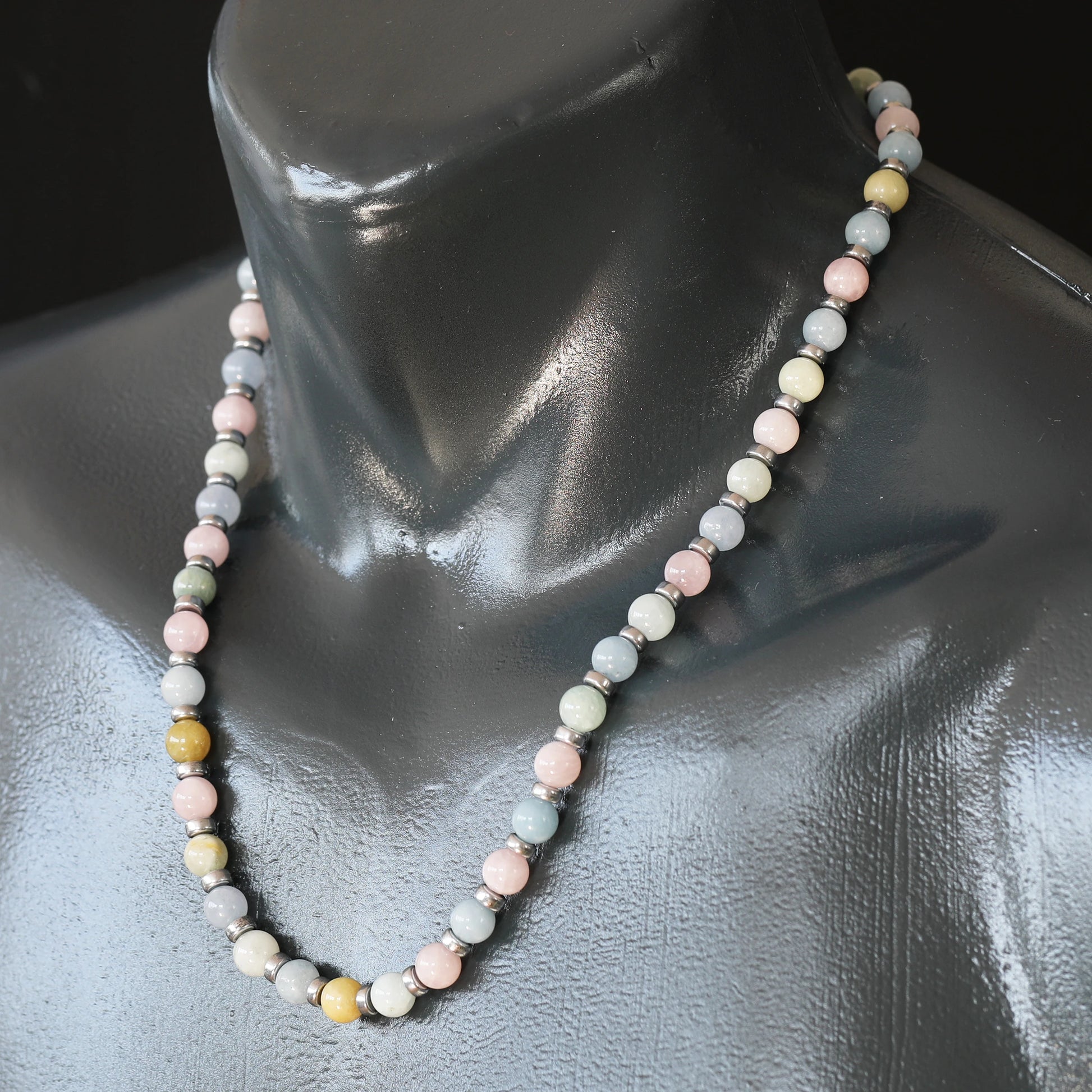 Natural Morganite Beaded Clasp Choker Necklace - ElisaJewelryArt