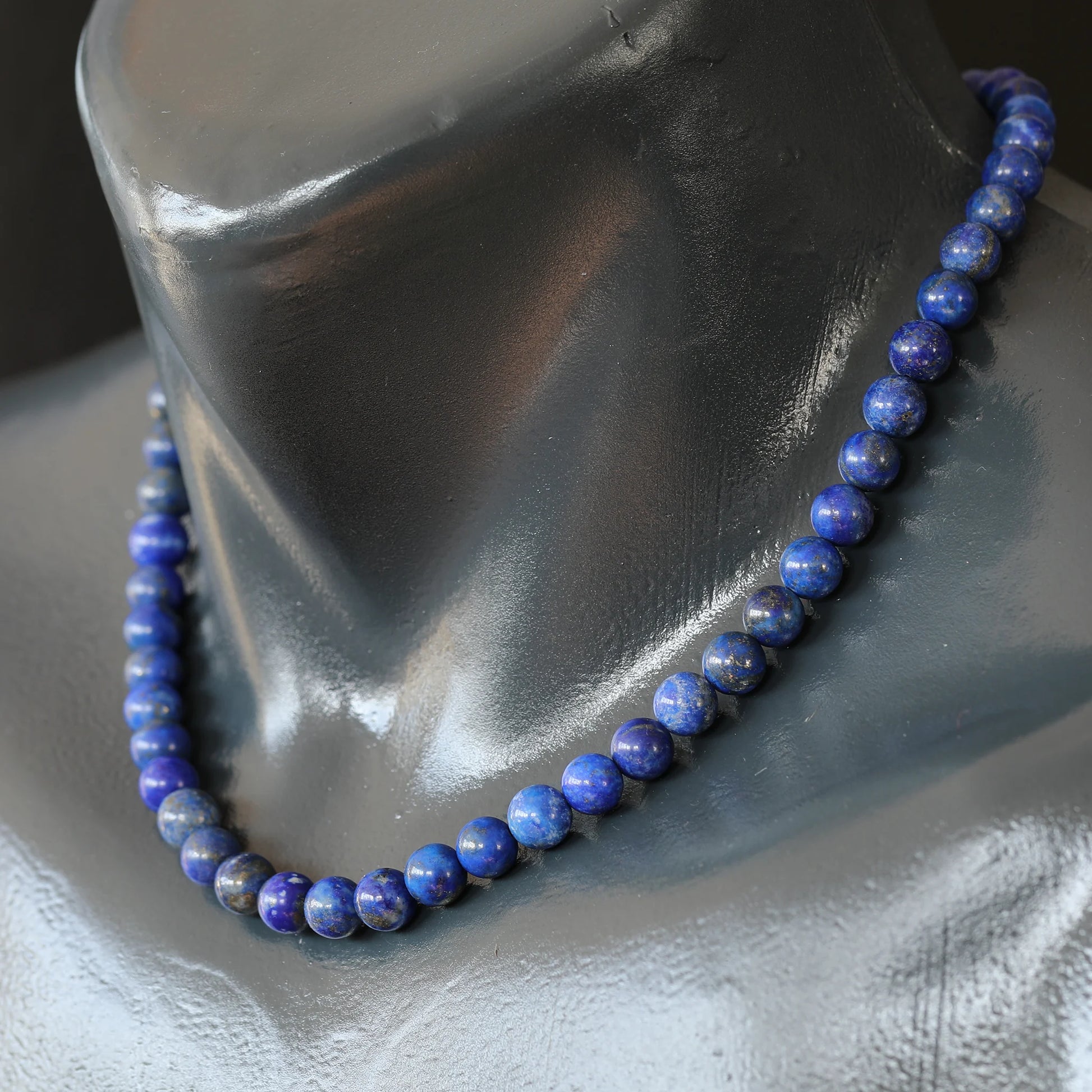 Natural Lapis Lazuli Beaded Clasp Choker Necklace - ElisaJewelryArt