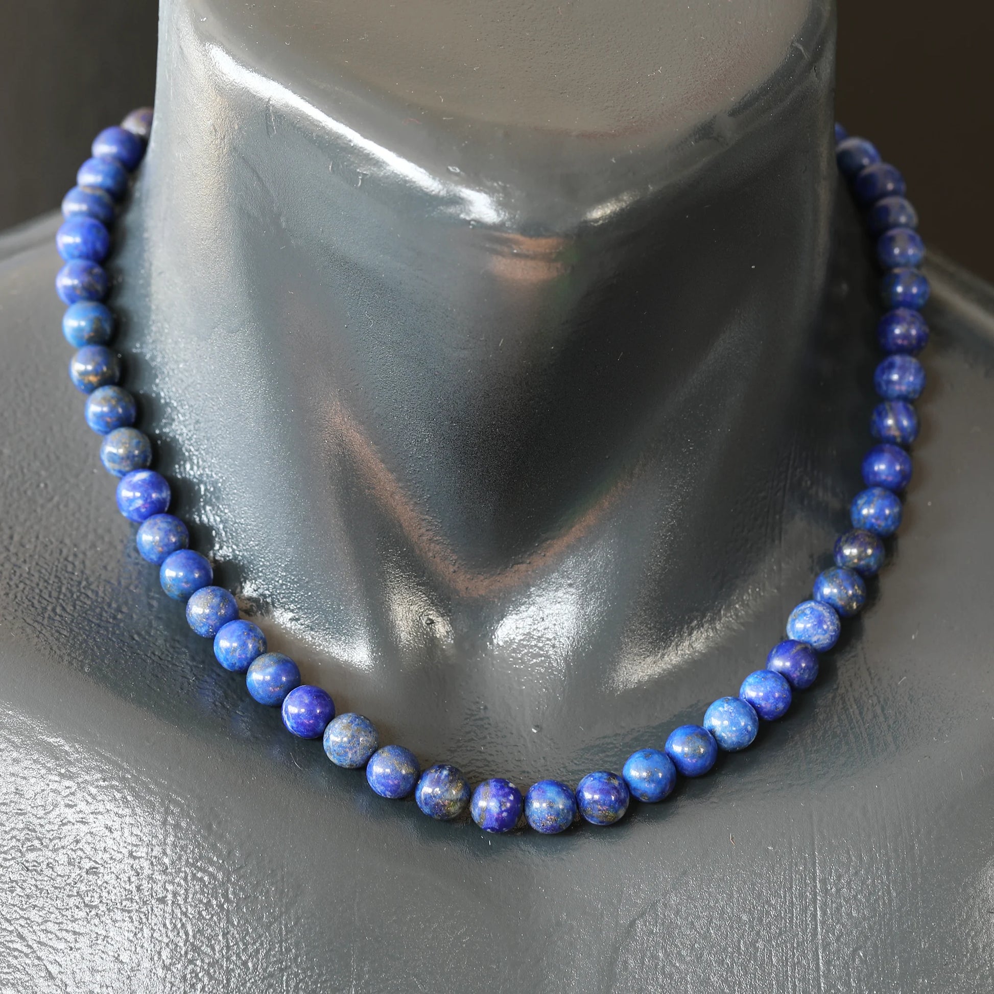 Natural Lapis Lazuli Beaded Clasp Choker Necklace - ElisaJewelryArt