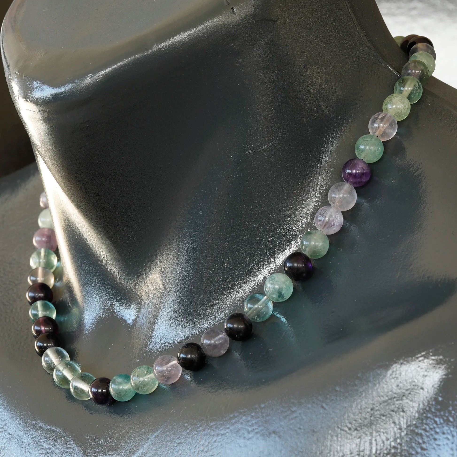 Natural Fluorite Beaded Clasp Choker Necklace - ElisaJewelryArt