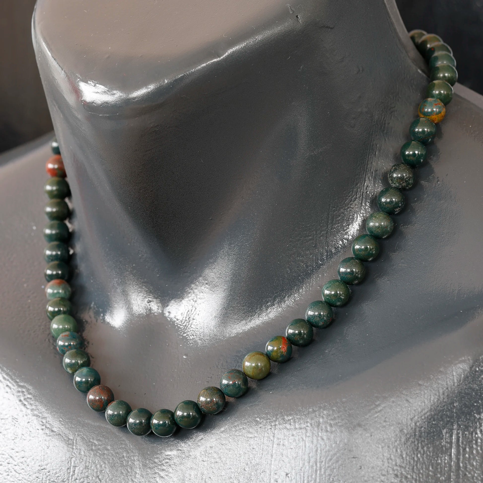 Natural Bloodstone Beaded Clasp Choker Necklace - ElisaJewelryArt