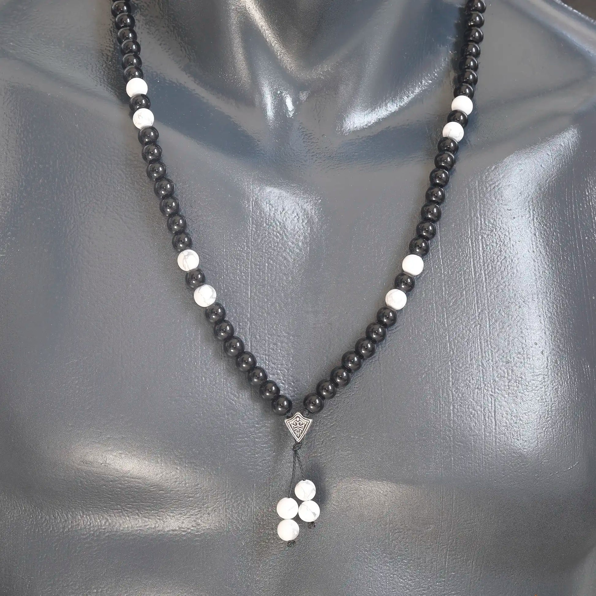 Natural Howlite & Black Onyx Beaded 108 Mala & Rosary Necklace - ElisaJewelryArt