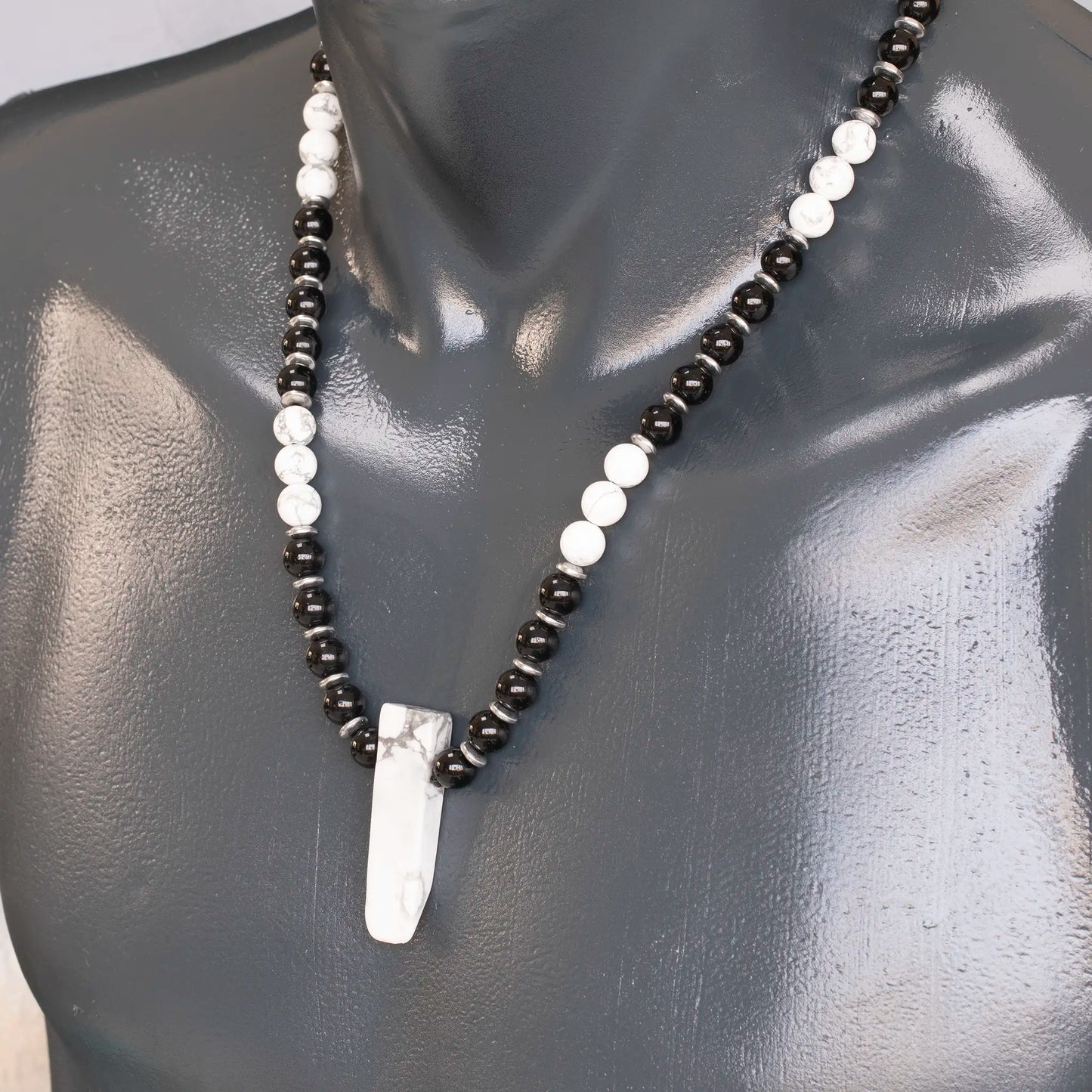 Natural Howlite Sliced Pendant, Natural Howlite & Black Onyx Beaded Necklace