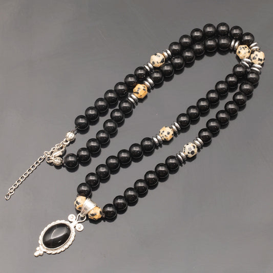 Colgante de león de latón, collar de macramé con cuentas de piedra de lava y ónix negro natural