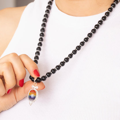 Löwenanhänger aus Messing, Makramee-Halskette mit natürlichen schwarzen Onyx- und Lavasteinperlen