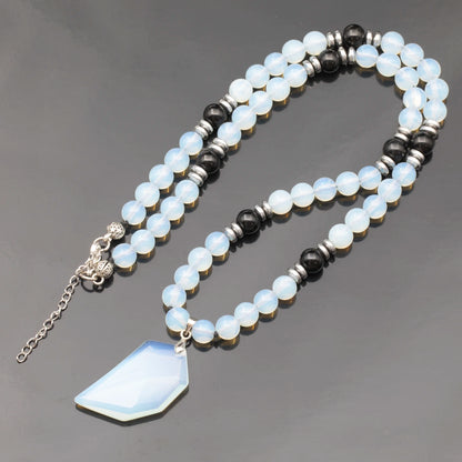 Colgante de león de latón, collar de macramé con cuentas de piedra de lava y ónix negro natural